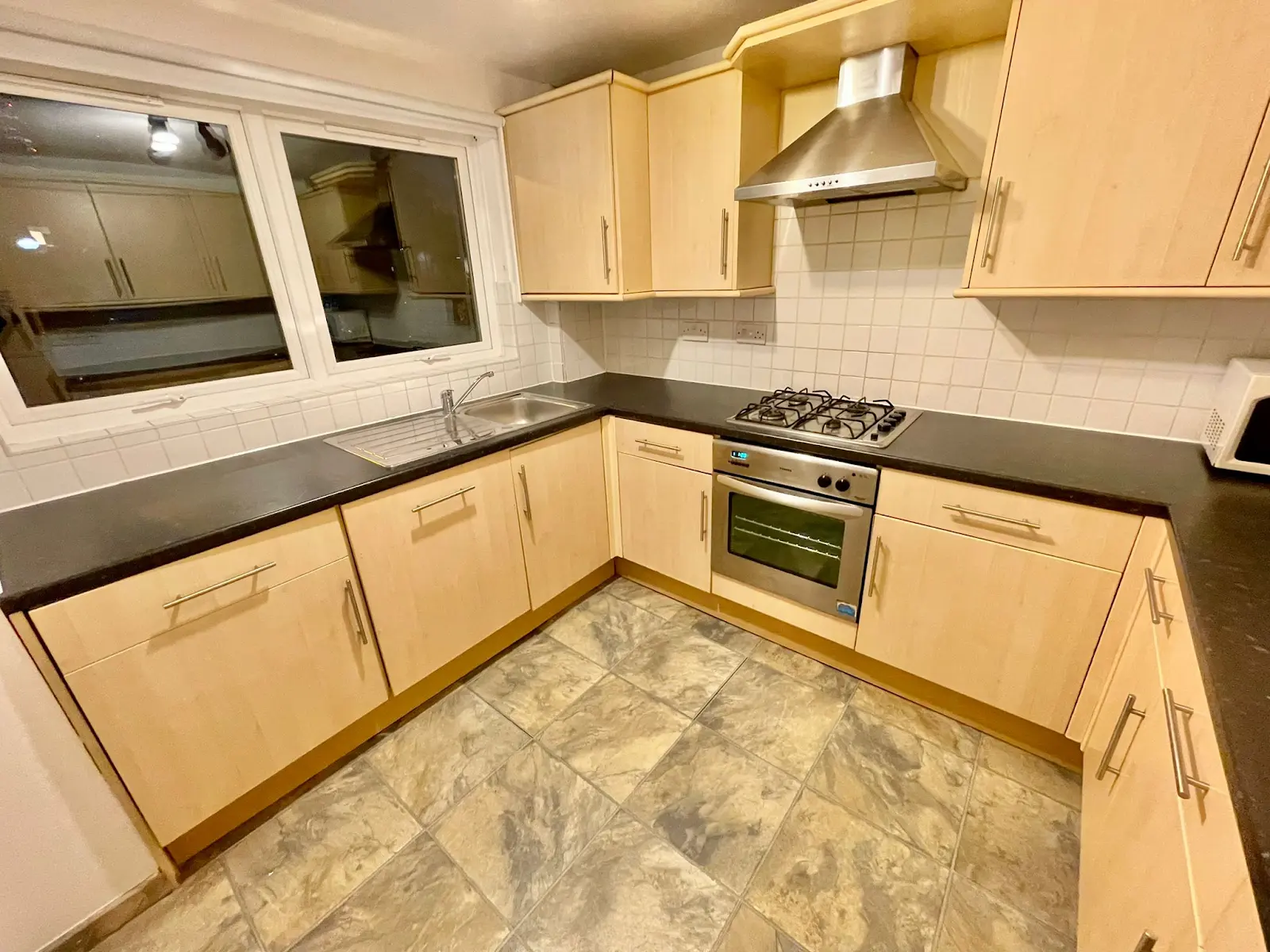 Double room near Mudchute DLR 